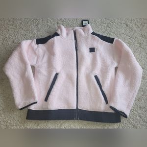 Women's MED Under Armour jacket, NEW